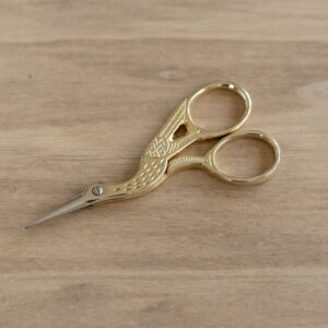 Tijeras Cigüeña Doradas para Bordar